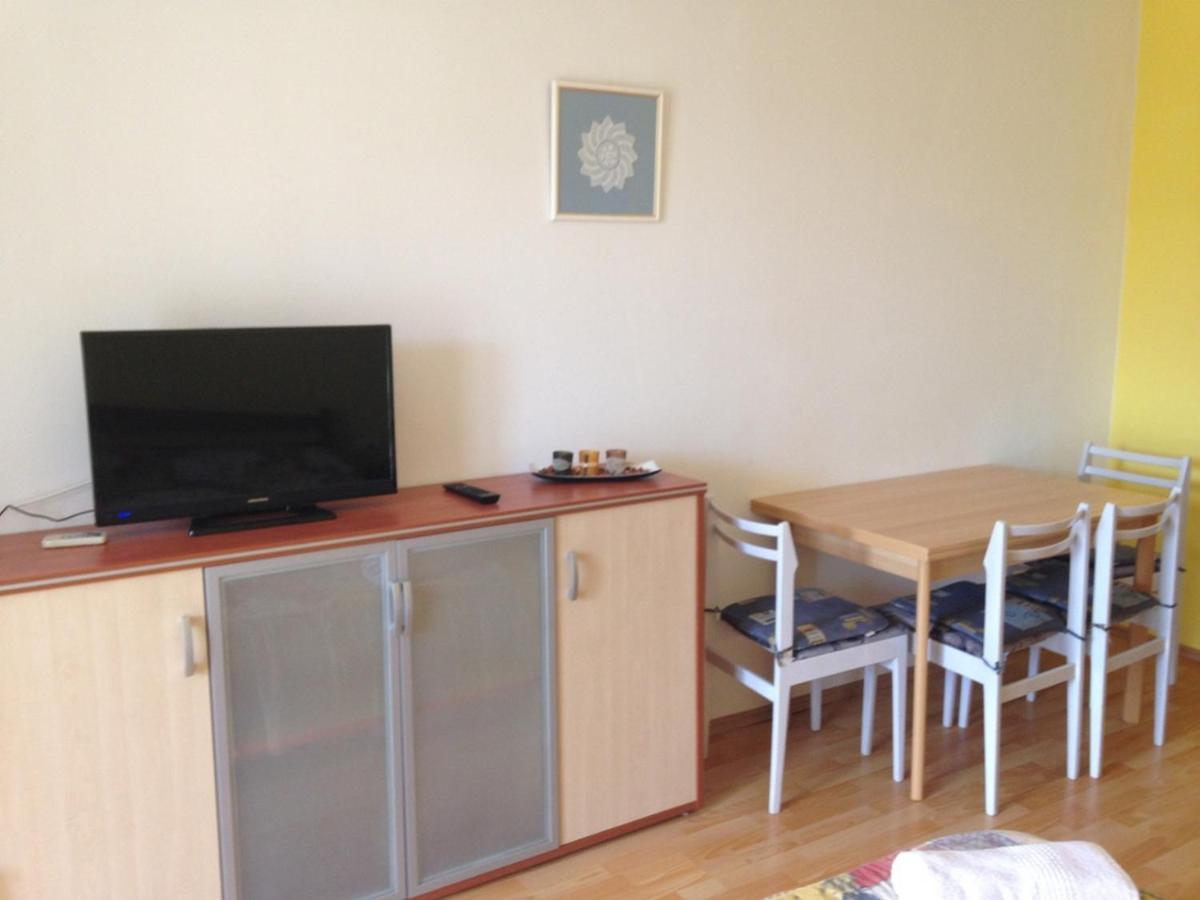 Apartman Alexandra ポレッチ エクステリア 写真