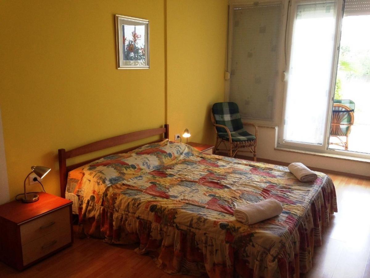 Apartman Alexandra ポレッチ エクステリア 写真