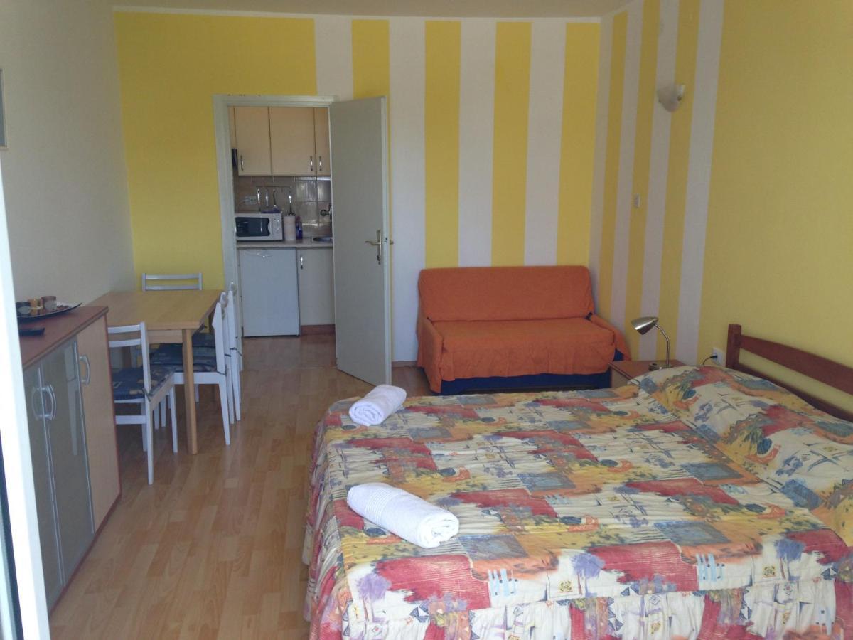 Apartman Alexandra ポレッチ エクステリア 写真